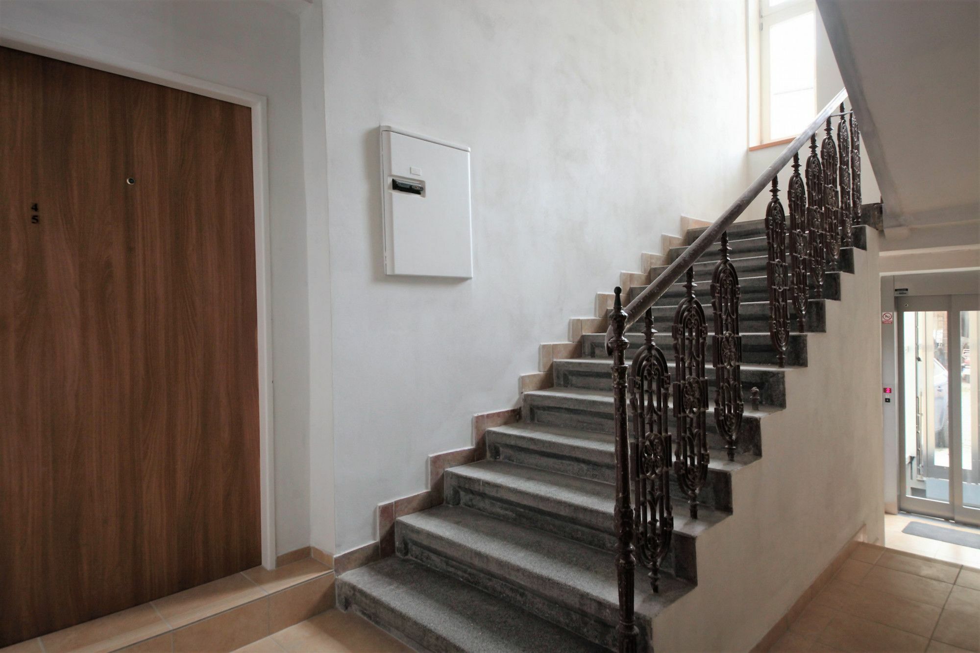Residence Vita Nejedleho ปราก ภายนอก รูปภาพ